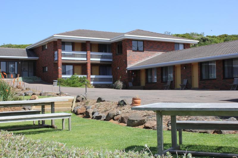 Southern Ocean Motor Inn Port Campbell Kültér fotó